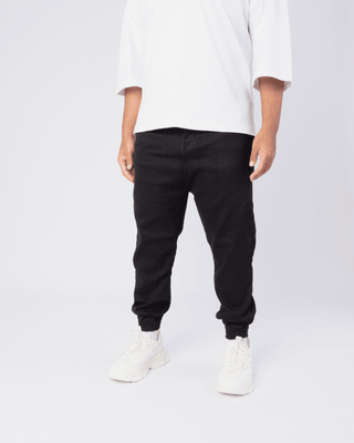 New Heritage Denim Stretch Regular Fit in Zwart.