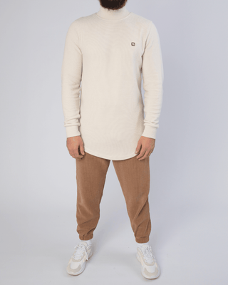 Beige Coltrui by Qaba'il.