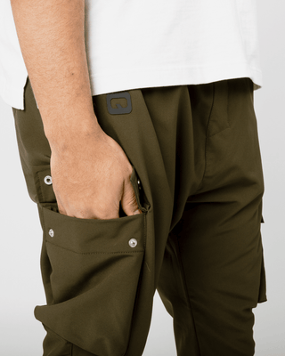 Kaki Cargo Nomad van Qaba'il.