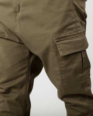 Groene Cargo Essential van New Heritage.