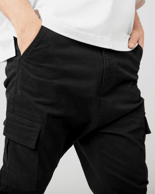 Zwarte Cargo Essential van New Heritage.