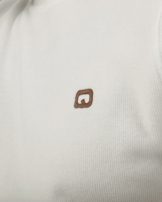 Beige coltrui van Qaba'il