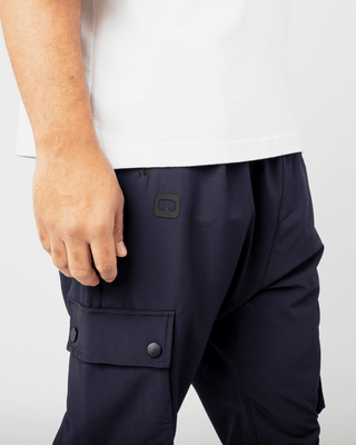 Cargo Nomad van Qaba'il in navy.