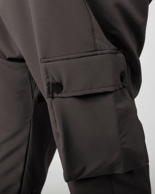 Qaba'il Cargo Nomad in antraciet.