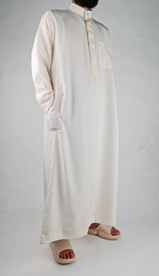 Saudi Qamis Riyadh Créme