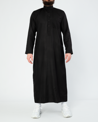 Saudi Qamis Nightfall