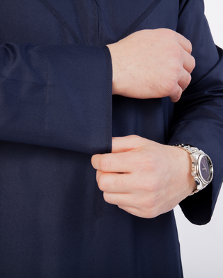 Emirati Qamis Deep Sea