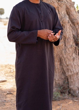 Emirati Zwart Imperial van Custom Qamis